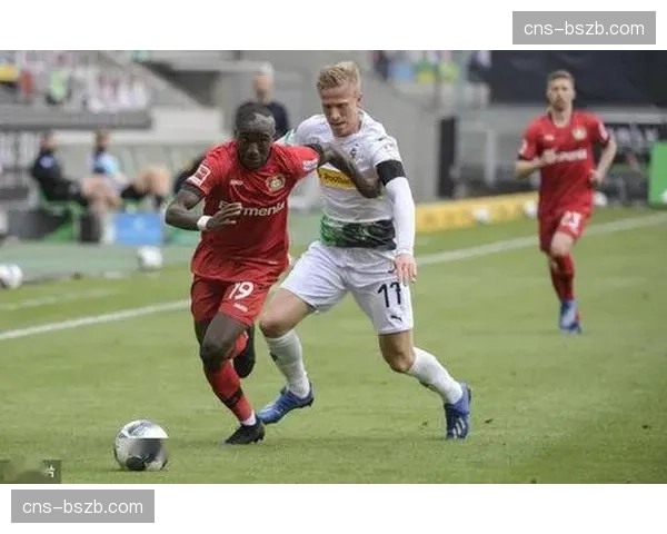 复盘勒沃库森战术:如何通过控制节奏消耗对手体能 复盘勒沃库森战术:如何通过控制节奏消耗对手体能