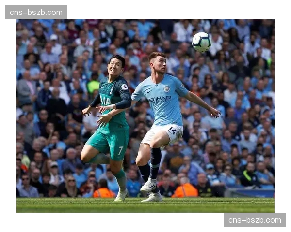 曼城进攻结构变化：从中路集中取代边中结合，战术重心内收